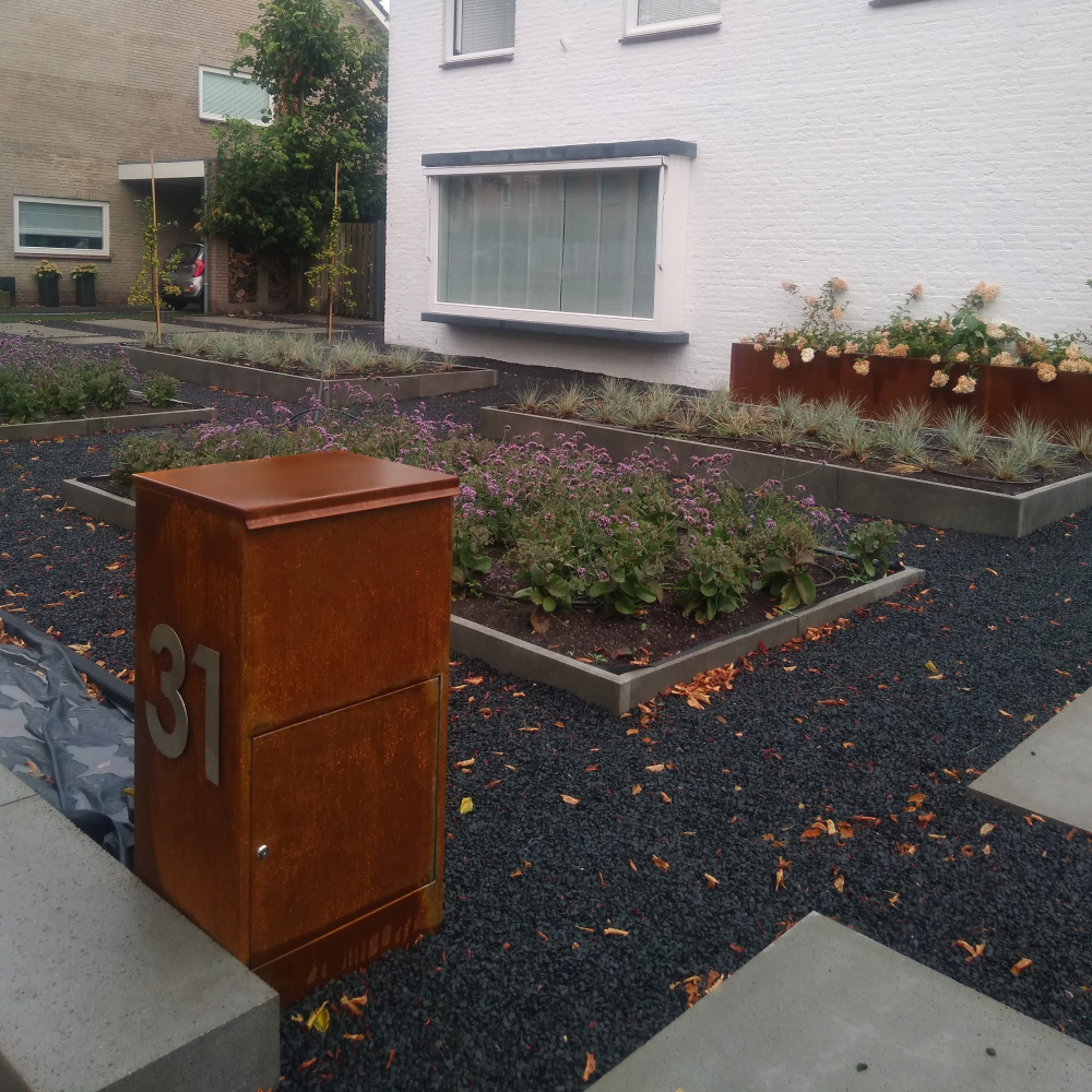 Maatwerk pakket brievenbus cortenstaal