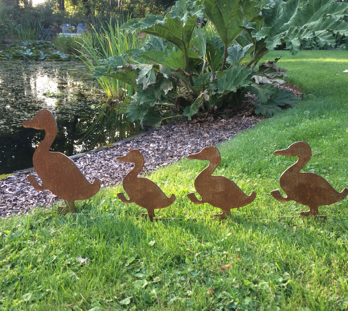 Breng Je Tuin tot Leven met Cortenstalen Dieren!