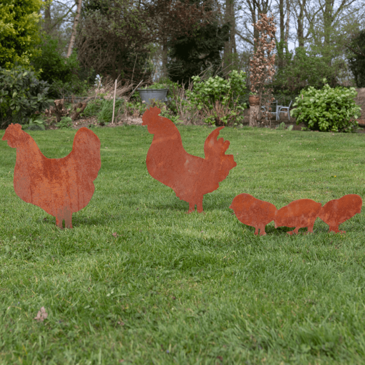 Décoration de jardin Famille de poulets en acier corten