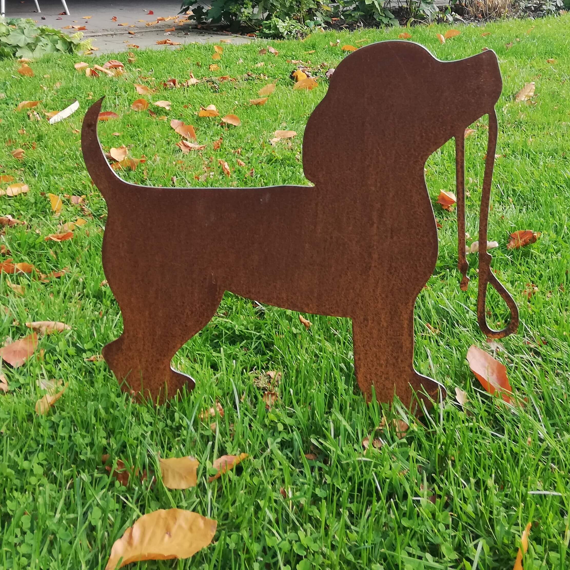 Déco jardin Chien avec laisse en acier corten